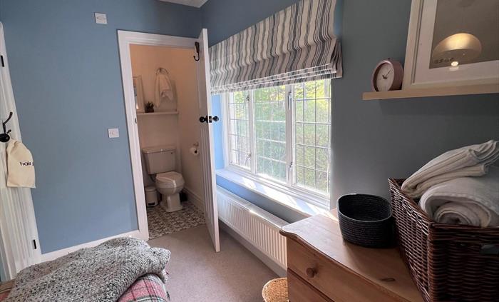 Small double with en-suite